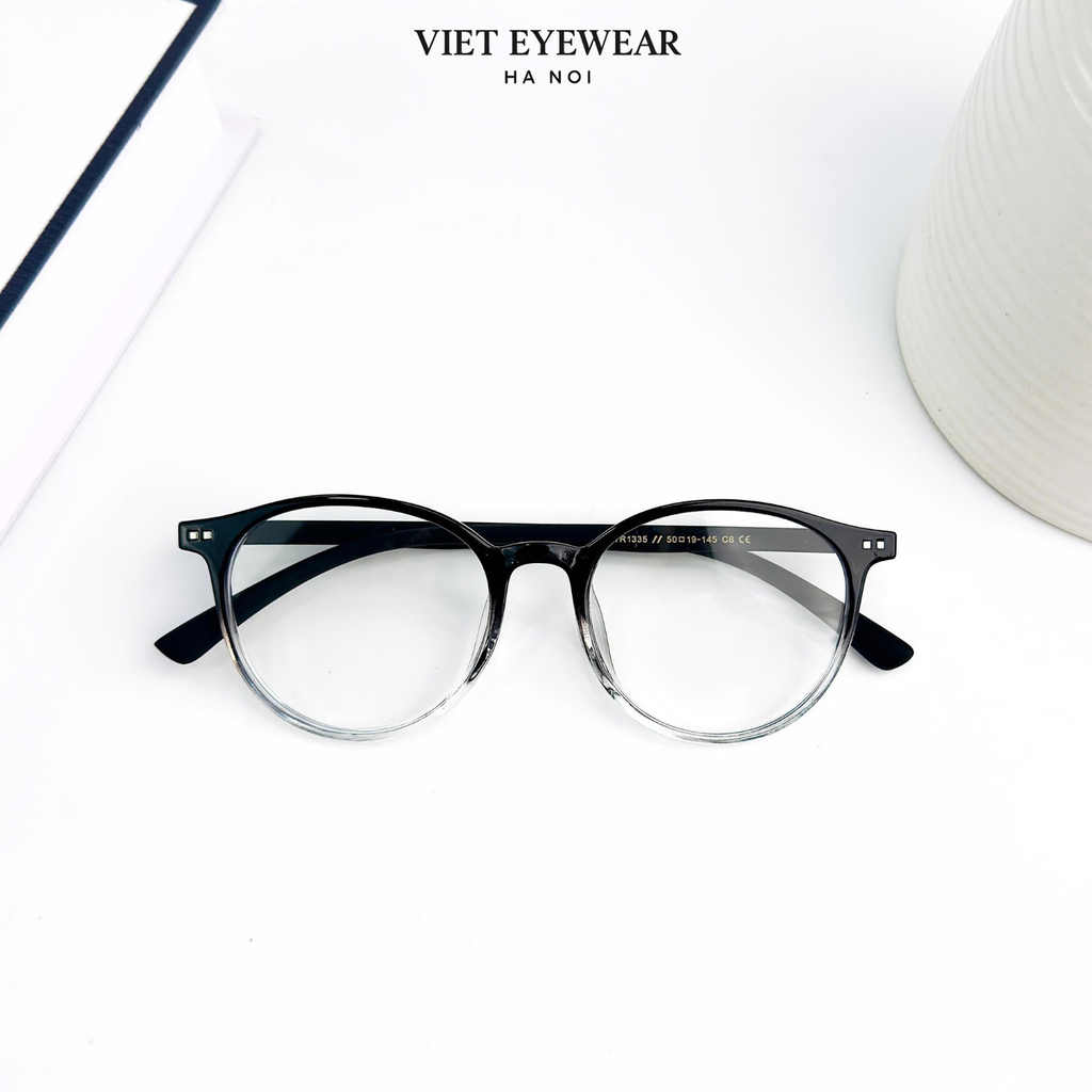 VIET EYEWEAR 1335 Schwarz weiß