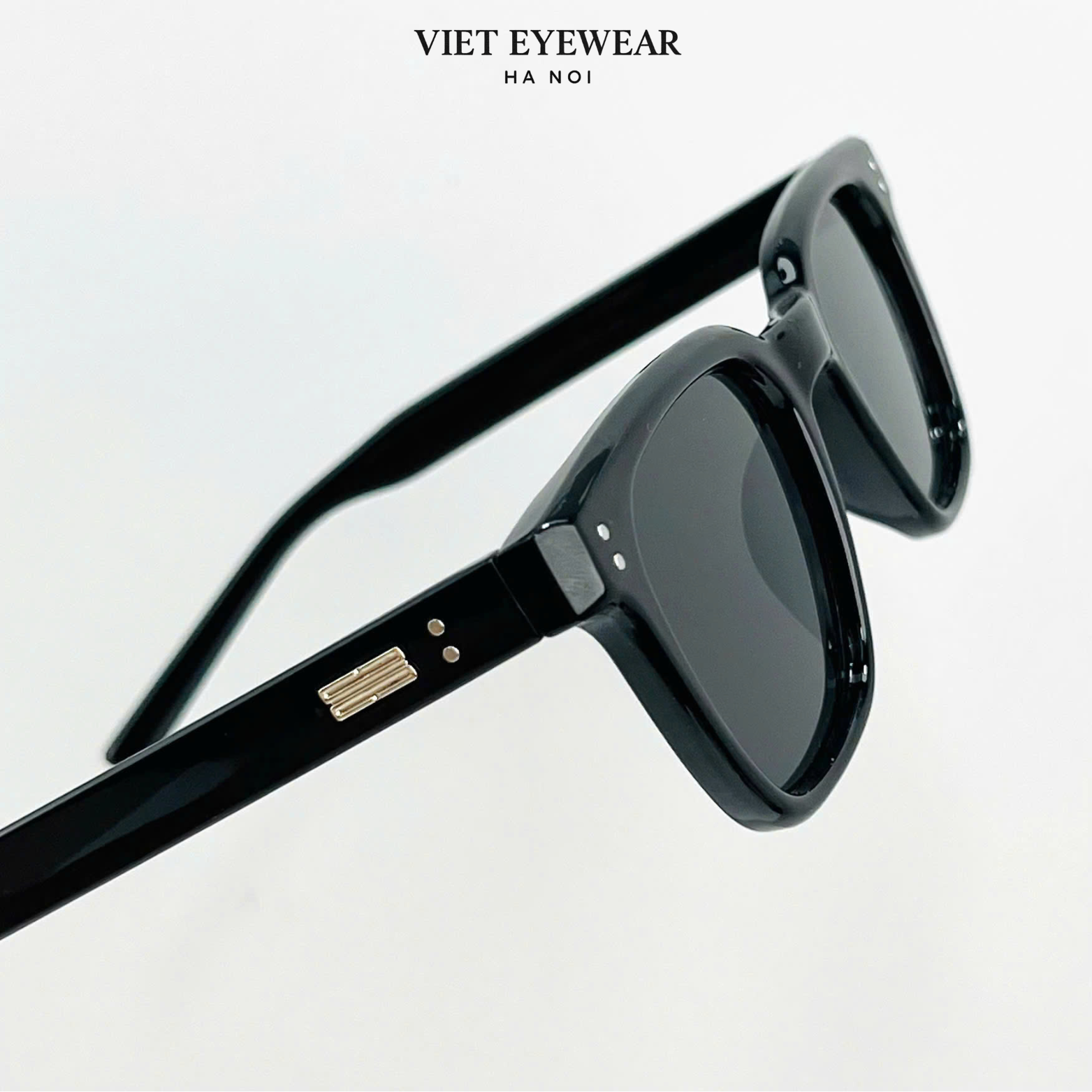 VIET EYEWEAR R343 Schwarz
