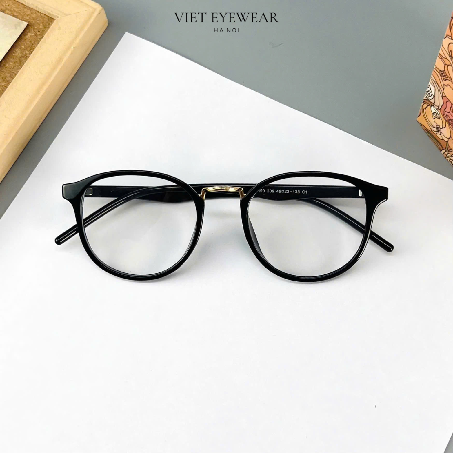 VIET EYEWEAR 209 Schwarze