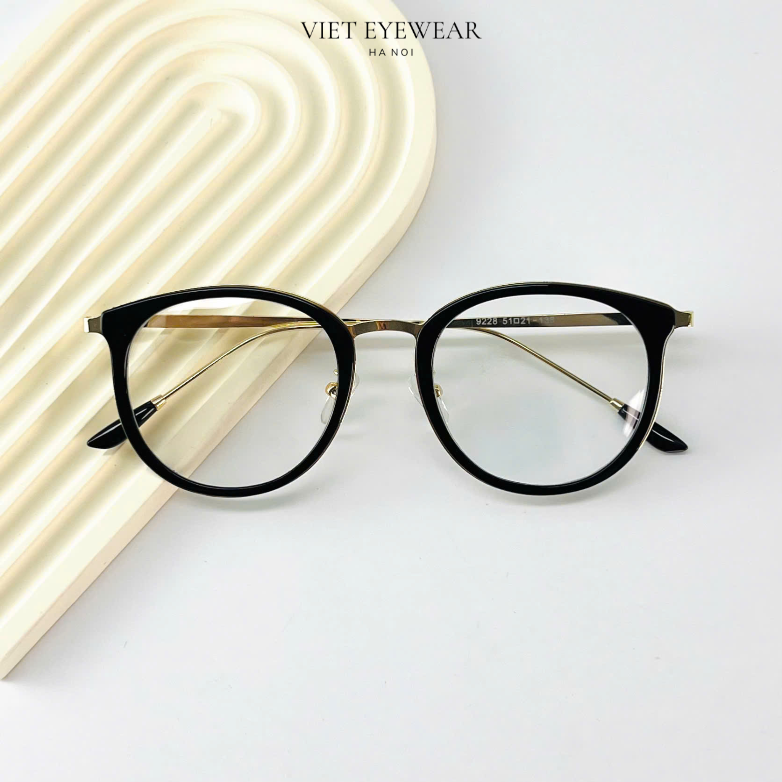 VIET EYEWEAR 9228 Schwarze Gold