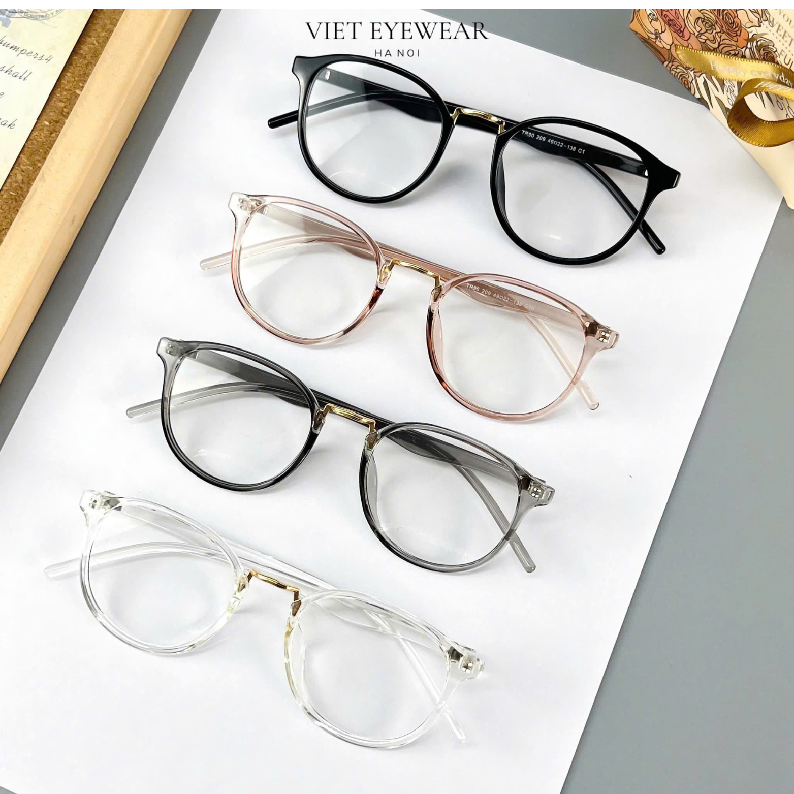 VIET EYEWEAR 209 Schwarze