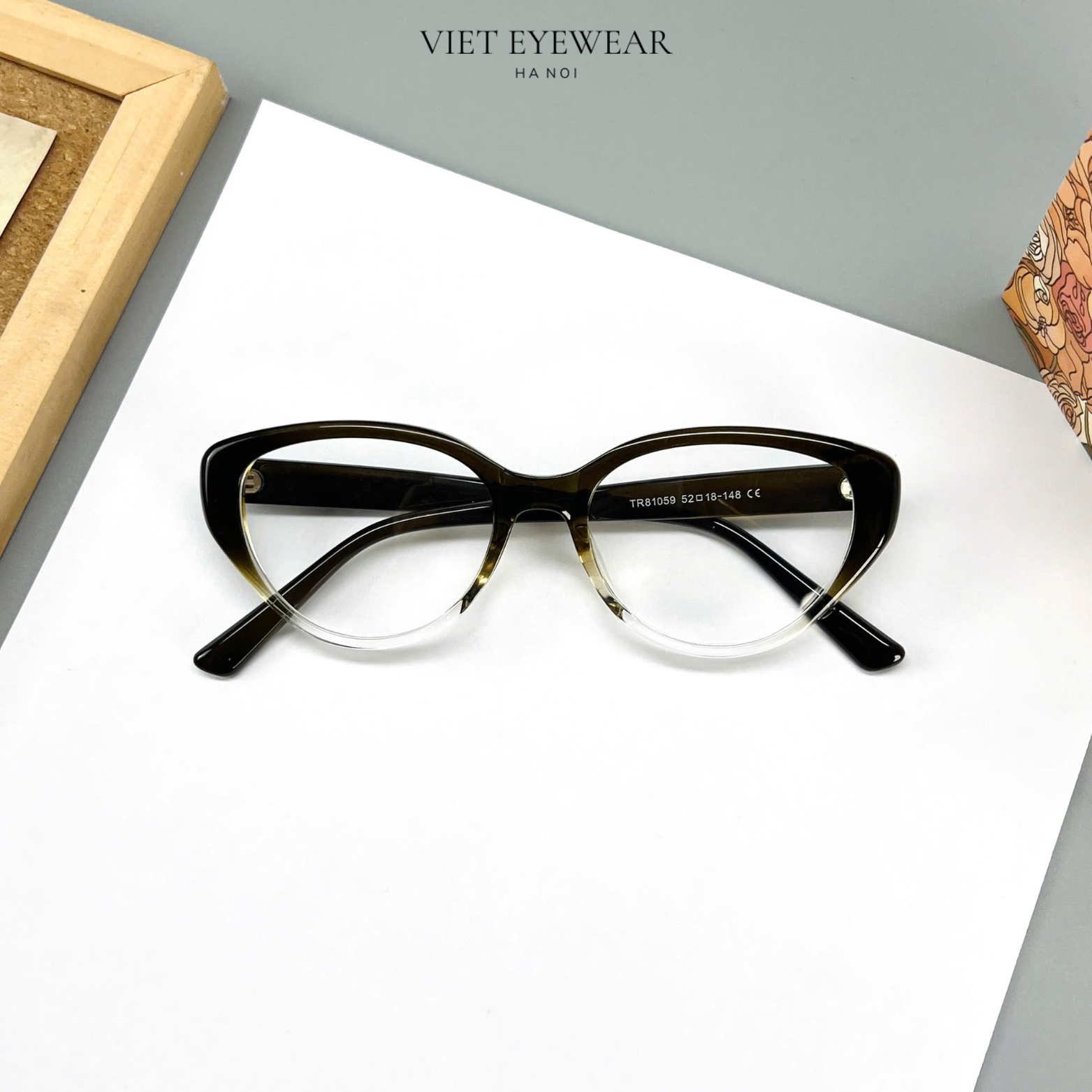 VIET EYEWEAR 81059 Schwarz Weiß
